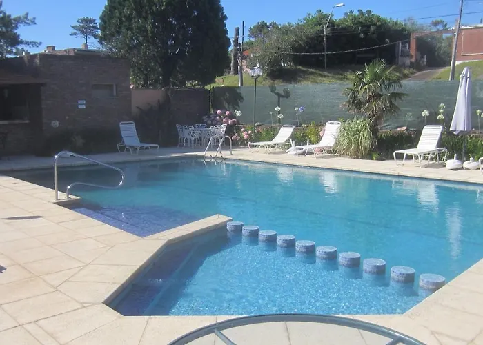 Brisas Del Este