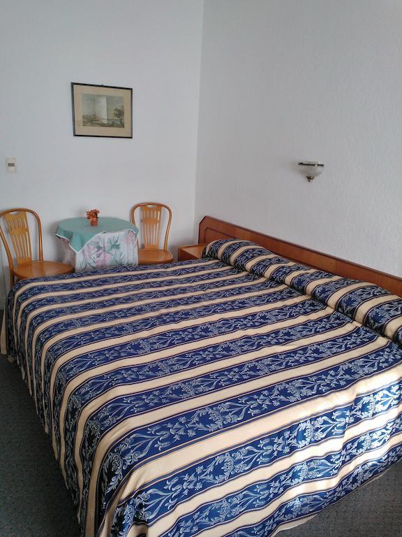 Brisas Del 3*